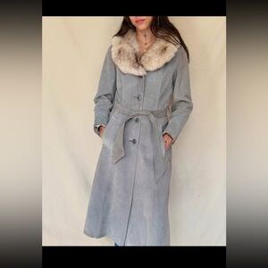 VINTAGE 1970s SUEDE TRENCH-COAT WITH FOX FUR TRIM